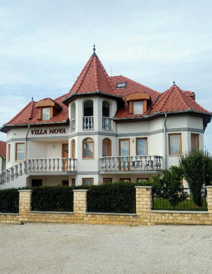 Villa Nova Хевиз Экстерьер фото